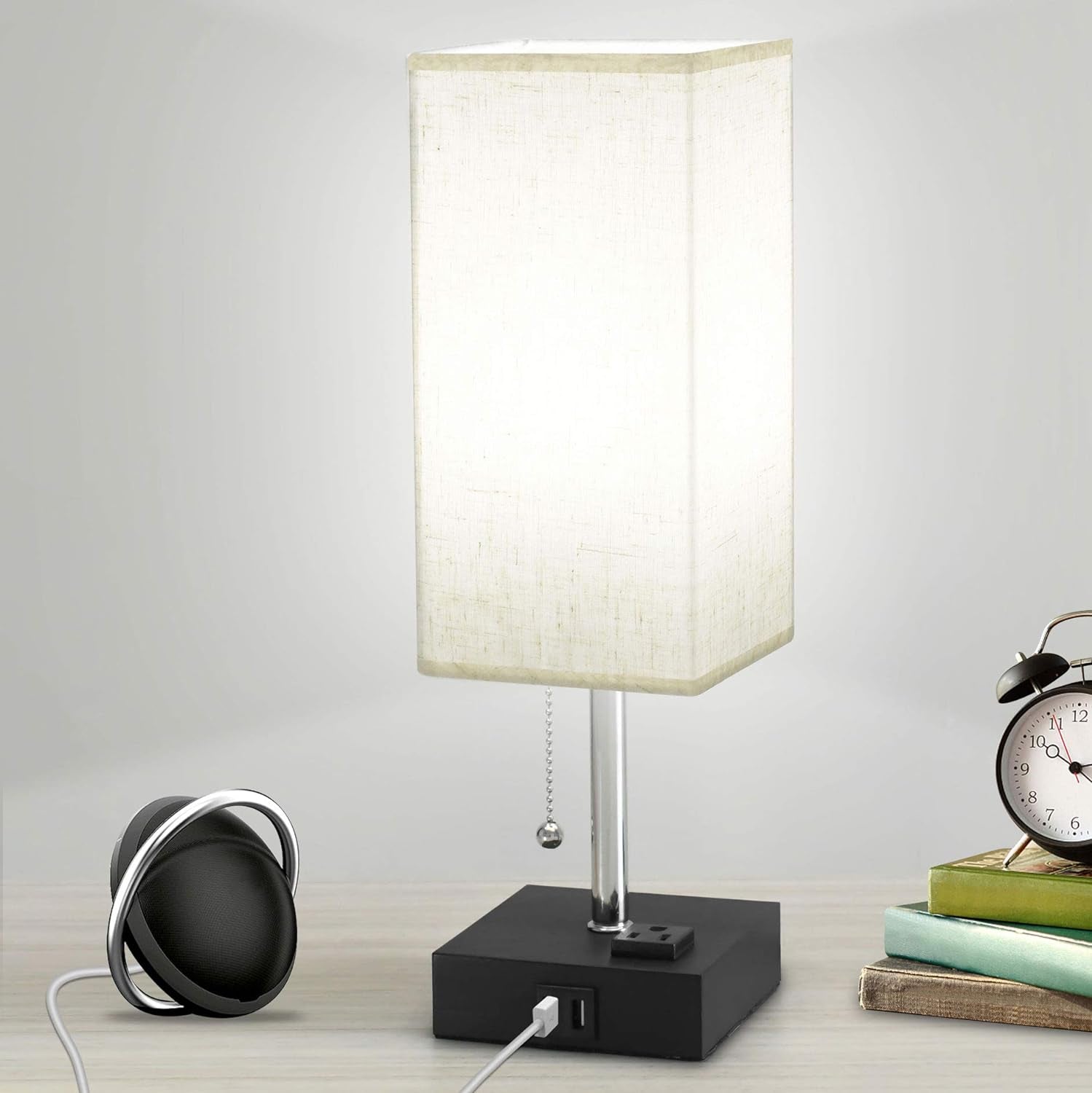 Table Lamp with USB Port, Bedside Lamps with 2 Fast USB Charging Ports & AC Outlet, Small Lamp Inlcude Daylight 5000K LED Bulb, Modern Table Lamps for Bedroom Nightstand Living Room